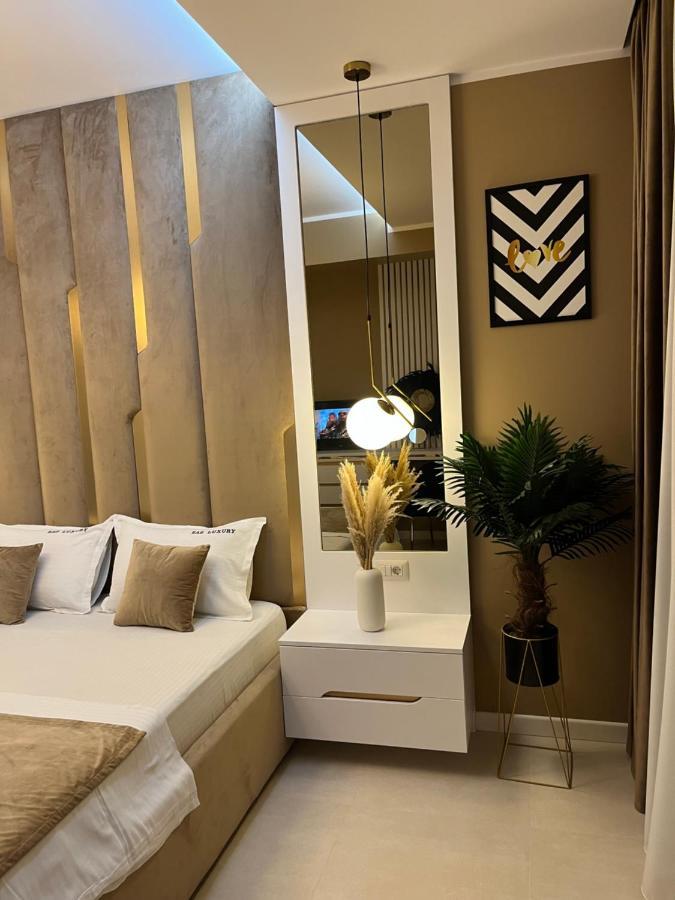 Sas 2 Luxury Apartments Mamaia Eksteriør billede
